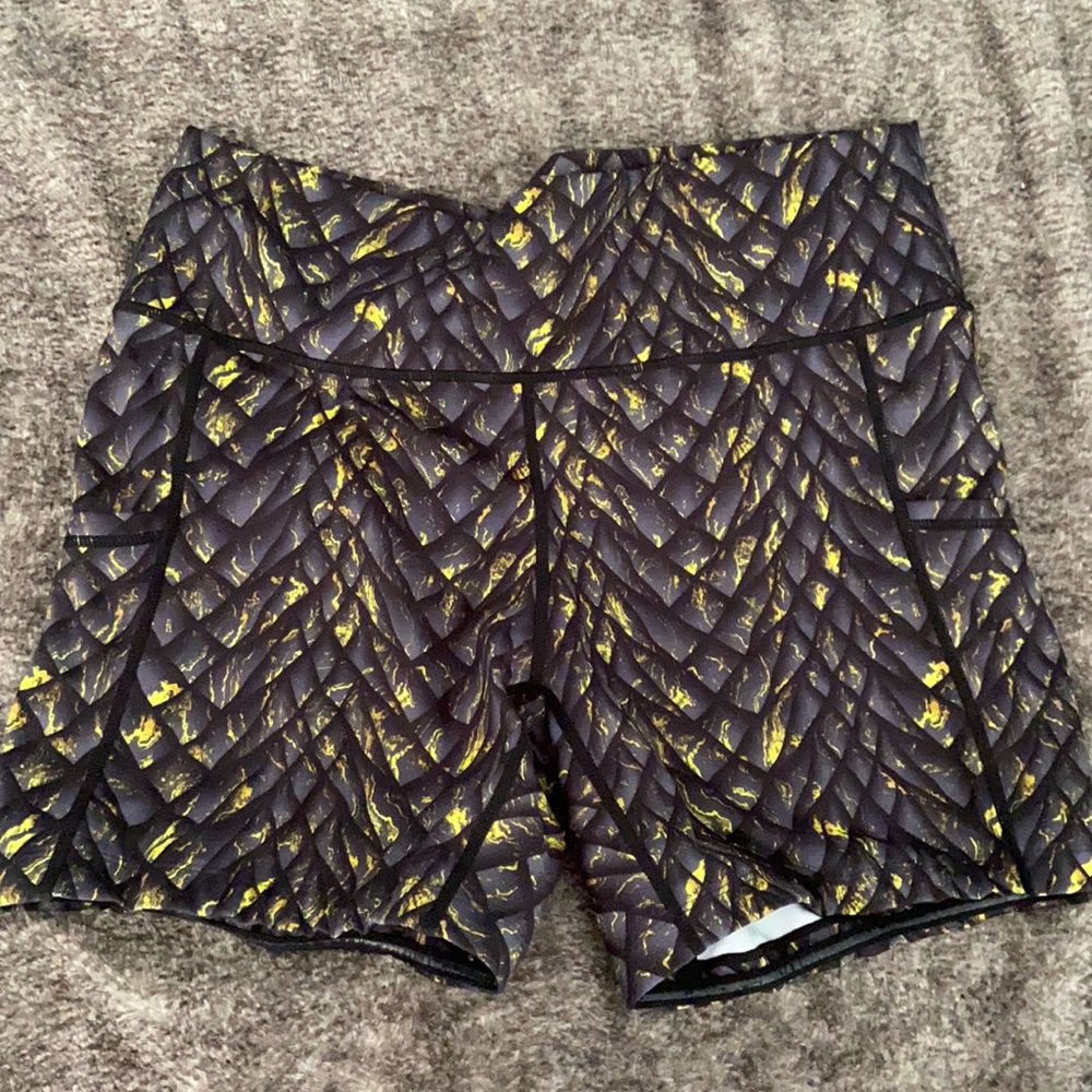 Constantly varied gear yellow dawn shorts XL 5”
